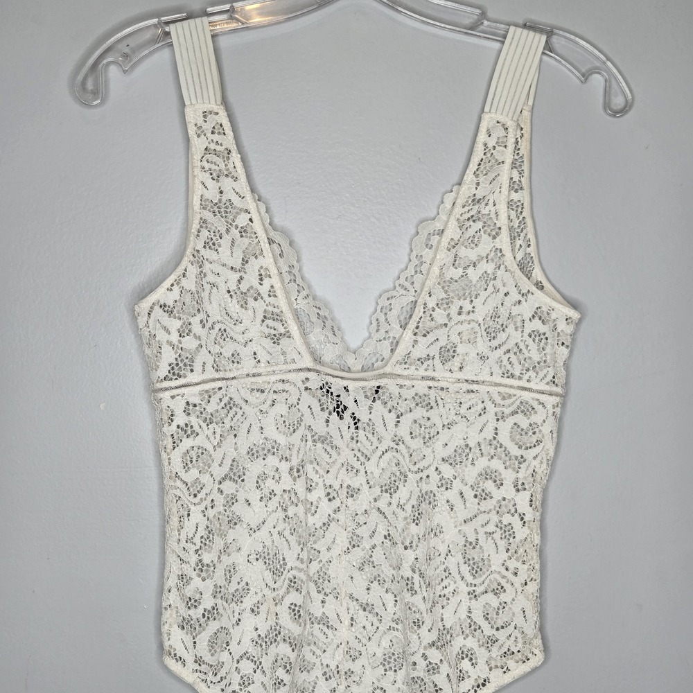 Victoria's Secret Off White Lace Bodysuit M Floral Sheer Teddy Snap Bridal - Picture 6 of 9